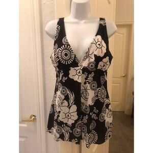 Black and White One piece Swim suit with open tank size 2xl Swimsuit OnePiece